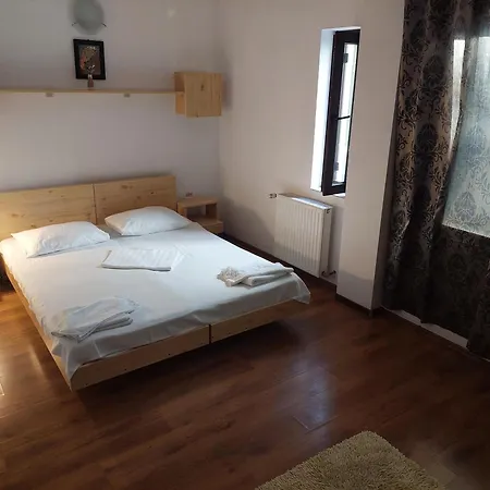 Monad Hotel